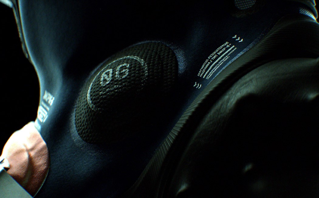 Futurism，ICARUS-4，Space sneakers，concept，astronaut，