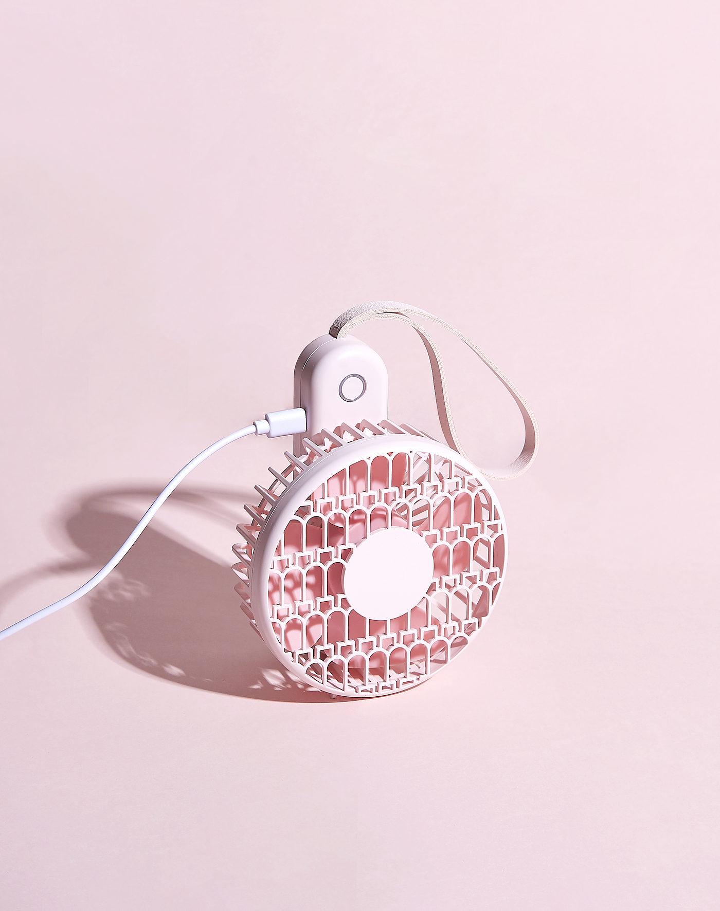 MINISO，Small fan，Hand held small fan，Good things at home，Summer Must-Haves ，A good thing with high appearance value，