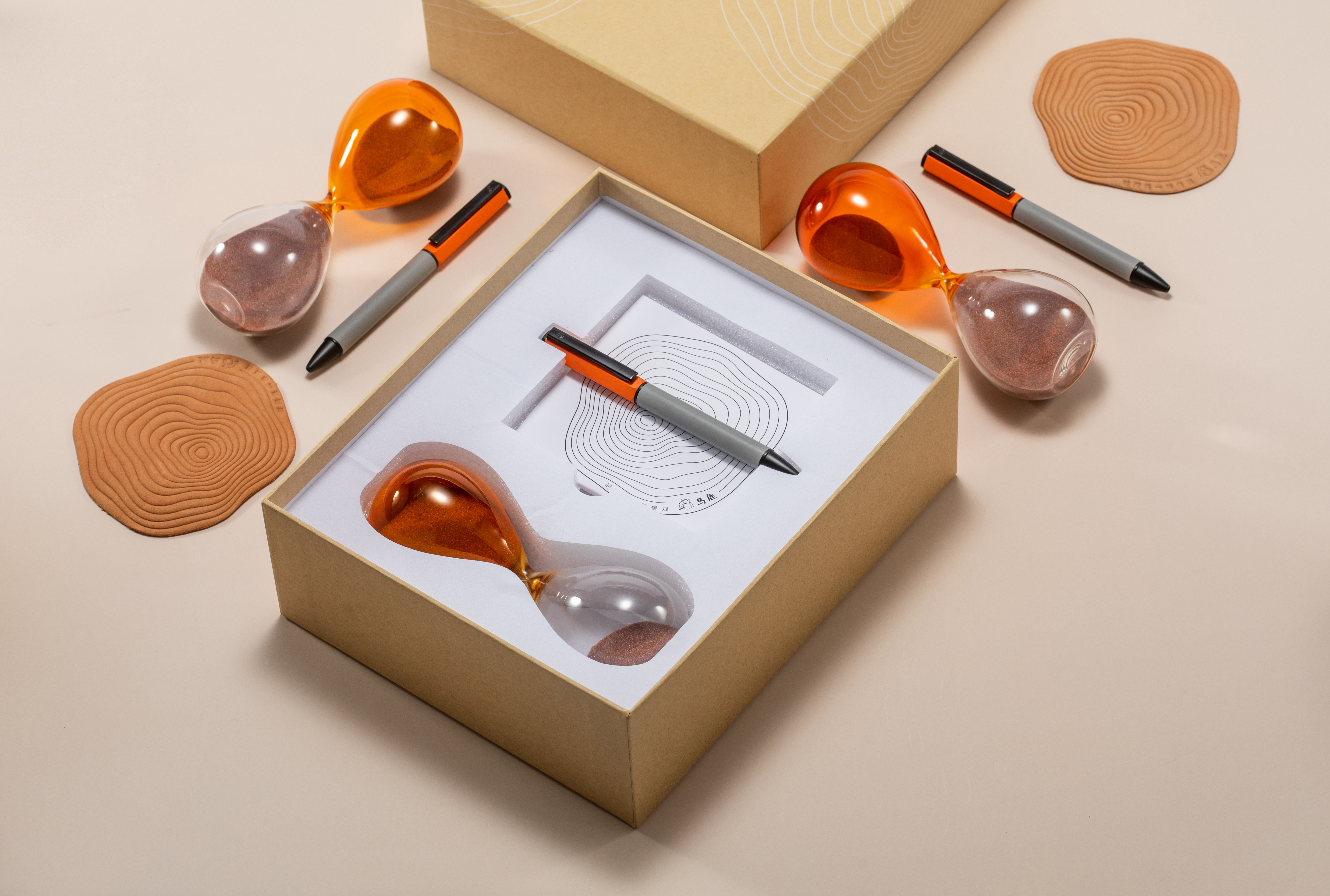 gift，hourglass，Ornaments，time，