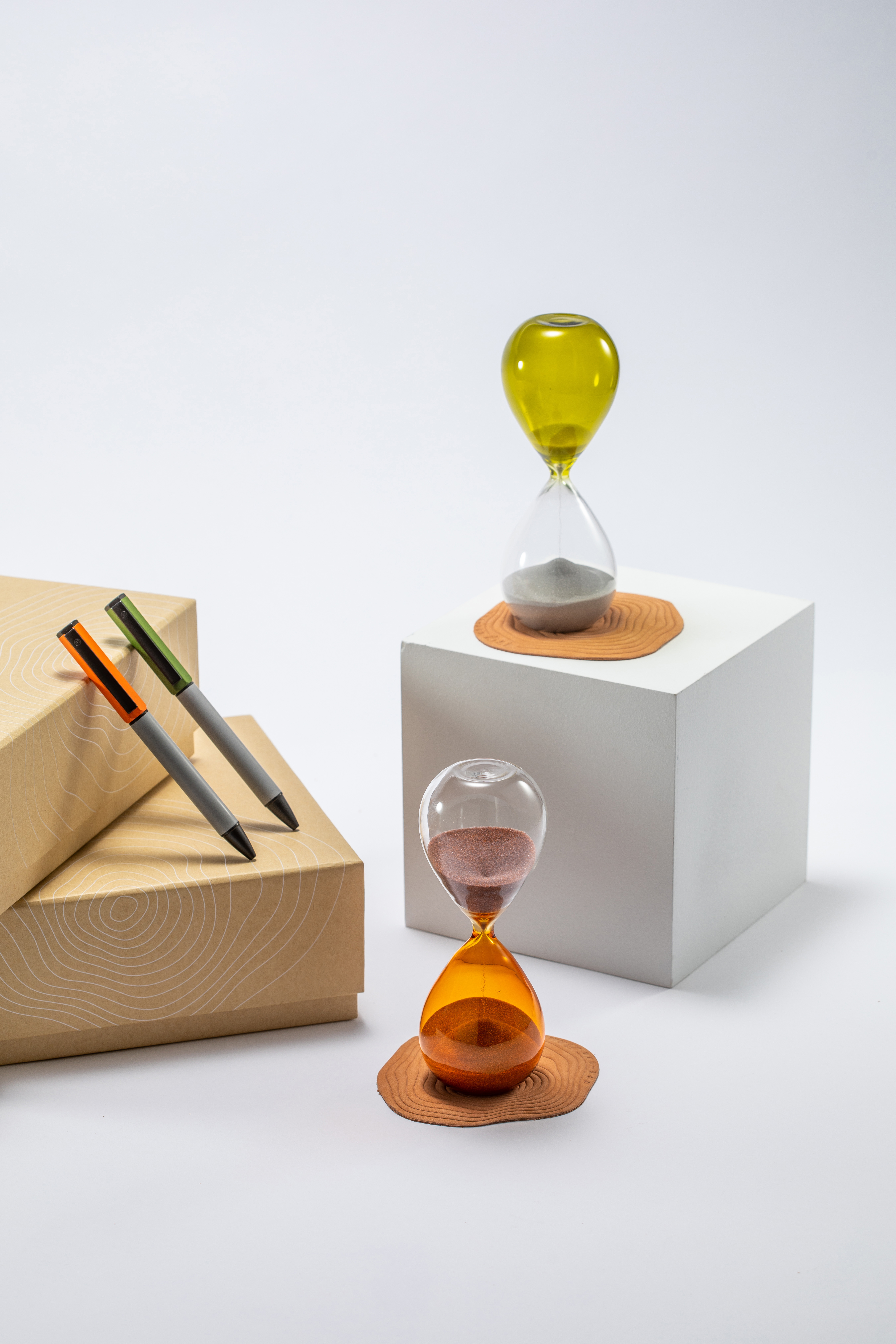 gift，hourglass，Ornaments，time，