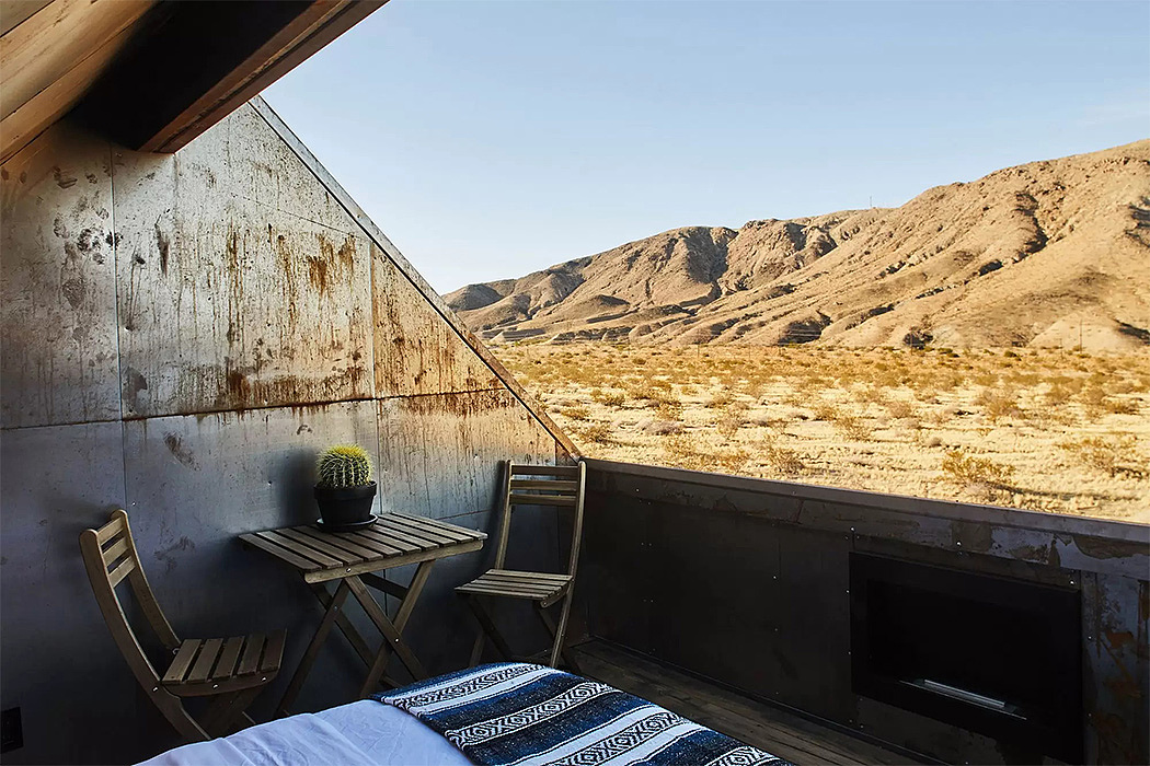 villa，Refurbishment，desert，starry sky，solar energy，