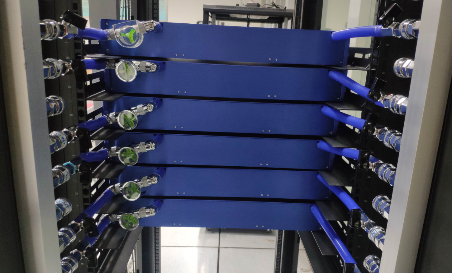 The server，water-cooling，