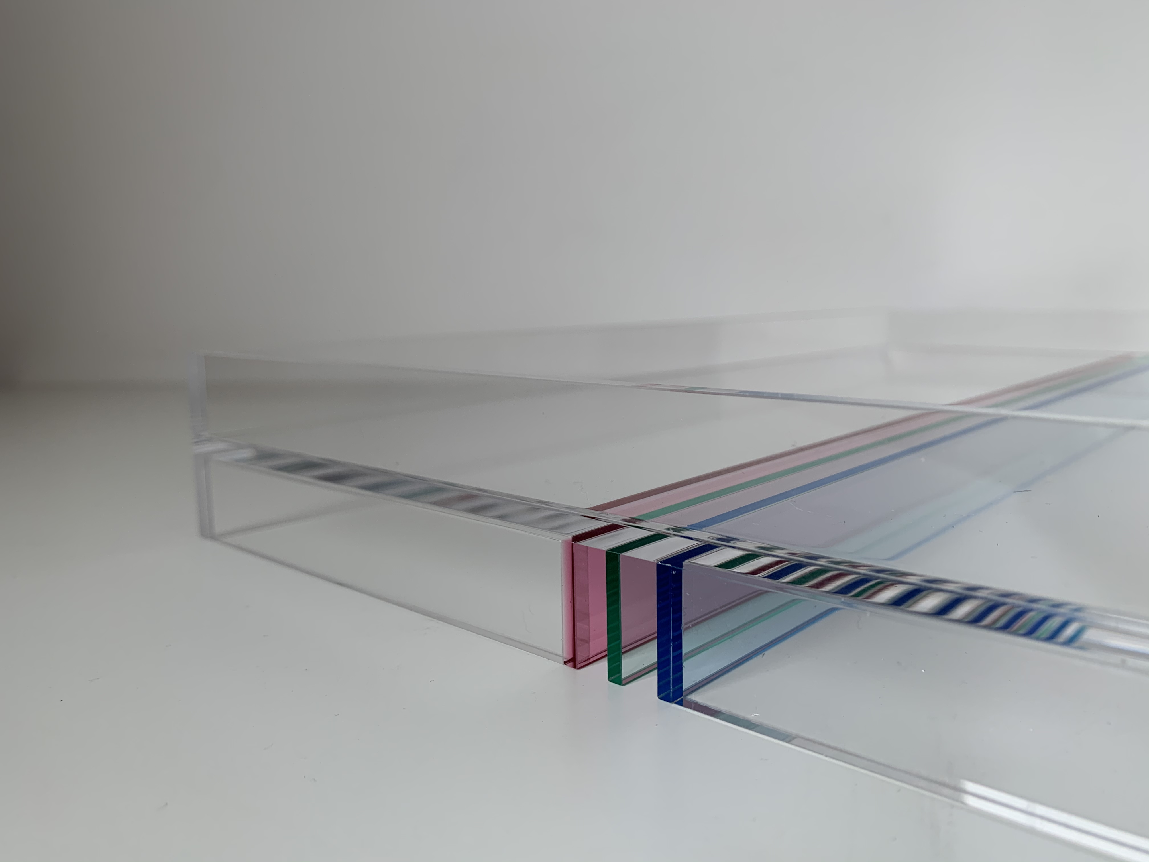 Printed white acrylic color tray，