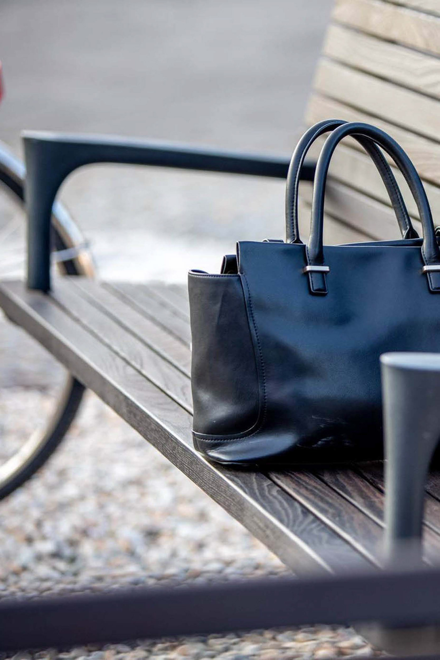 Bragg，Public seat，Red dot award，