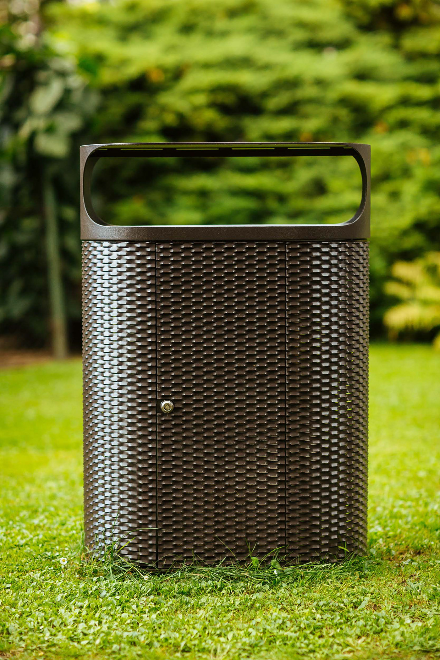 Bragg，Public seat，Red dot award，