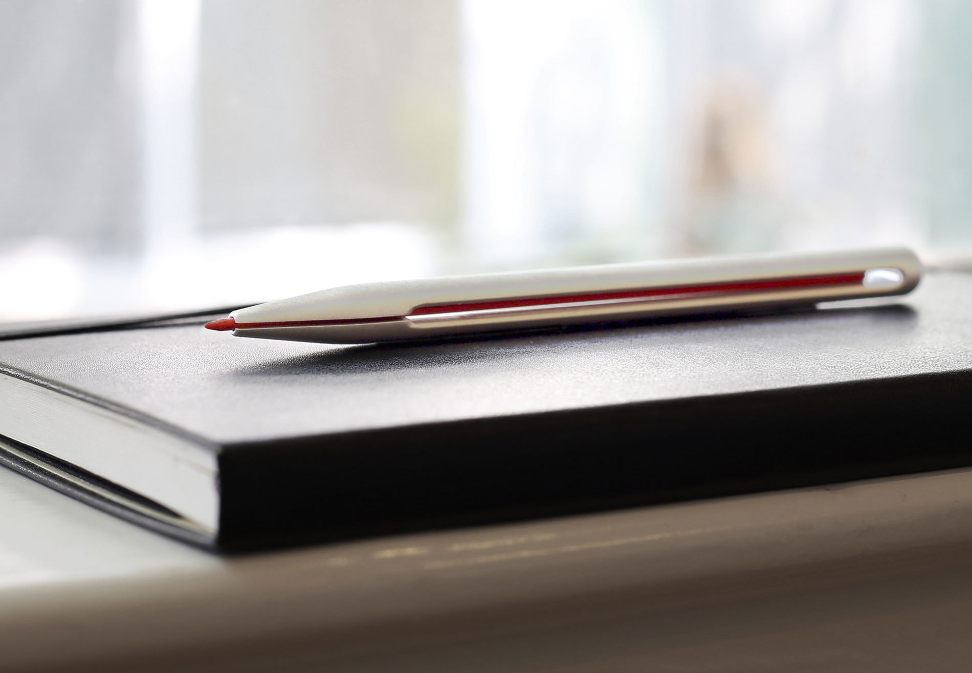 to work in an office，product design，sign，