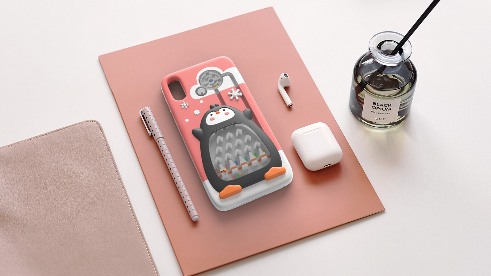 Mobile phone shell，Mobile Accessories，Maze toy，Toys，interest，