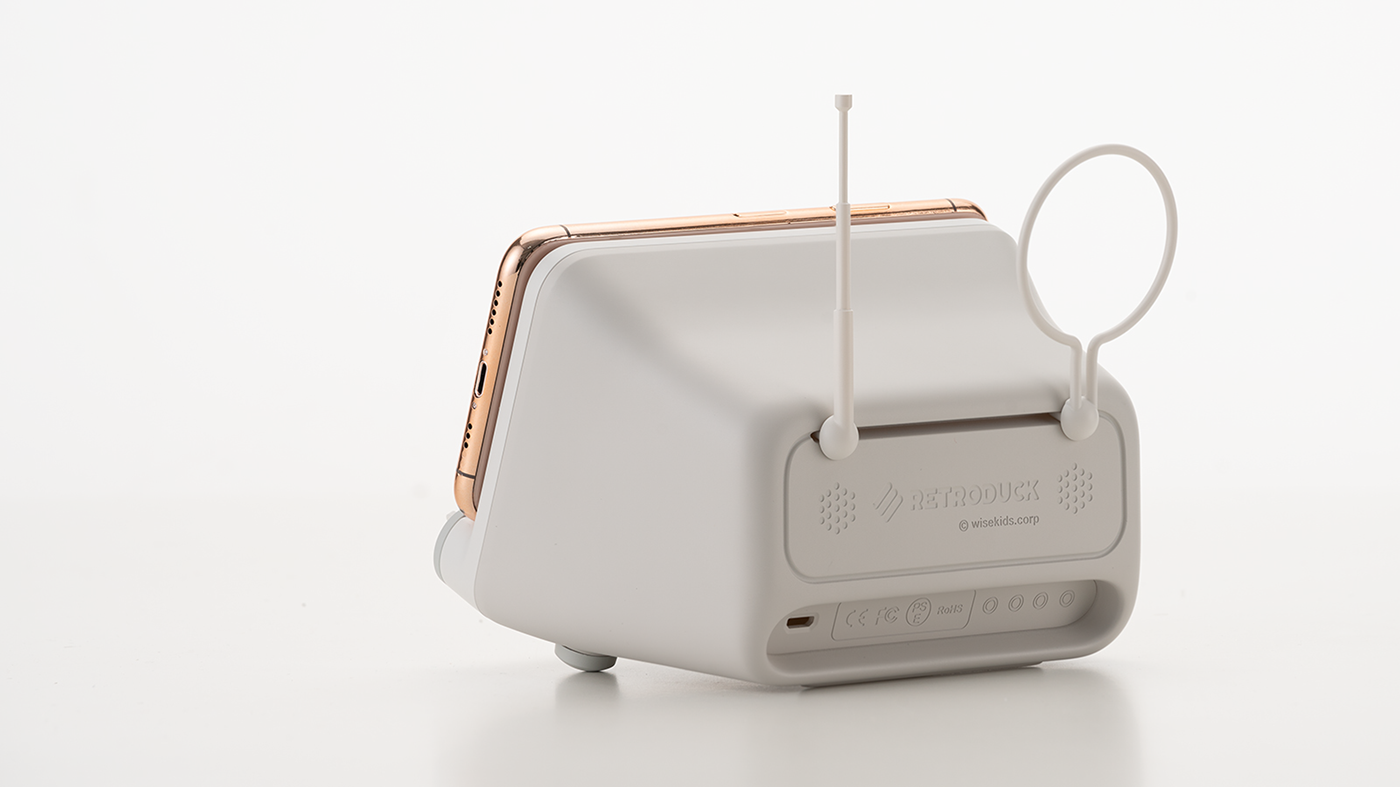 Vintage duck Q，wireless，Charger，Nostalgia，Old TV，