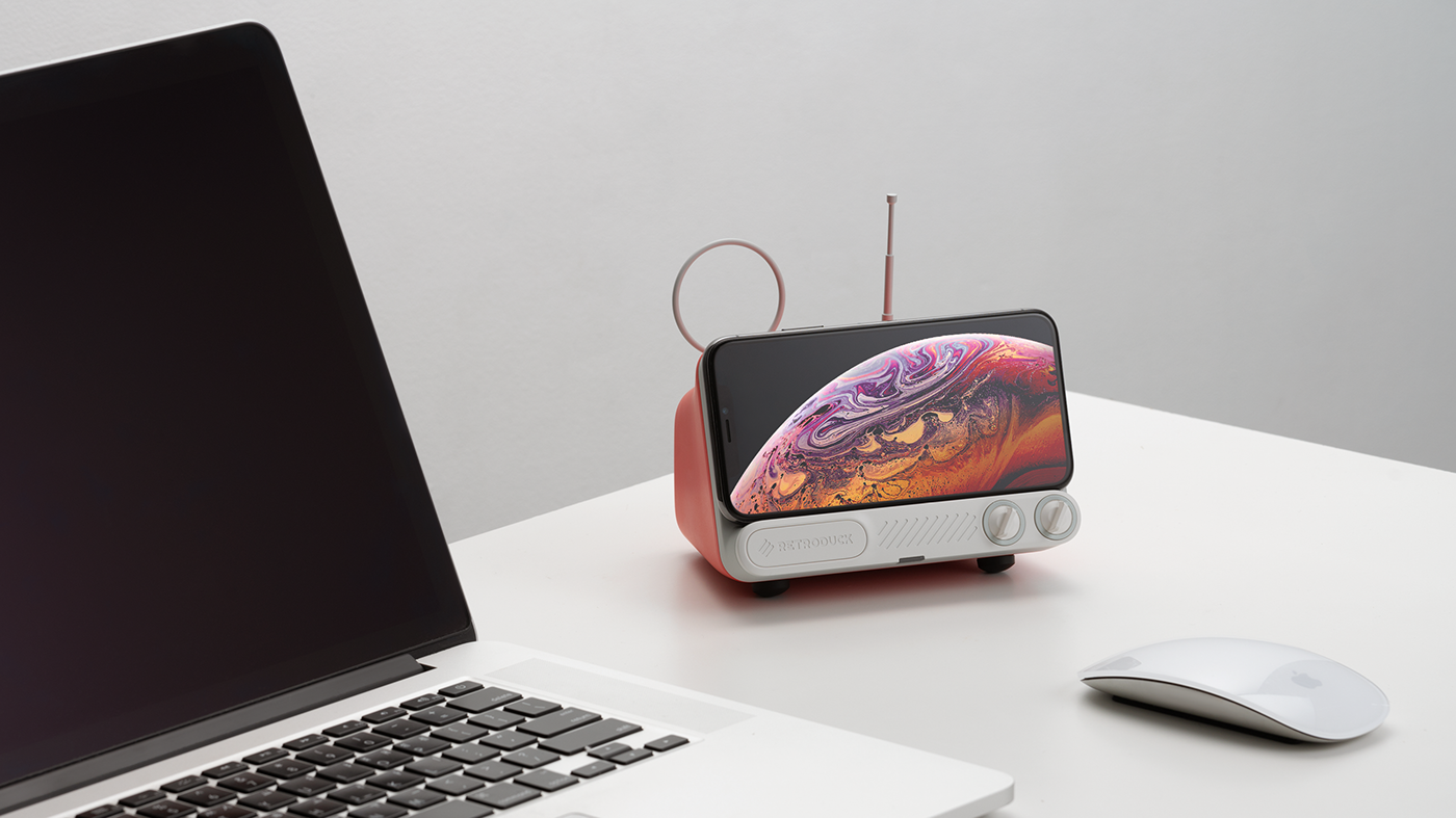 Vintage duck Q，wireless，Charger，Nostalgia，Old TV，