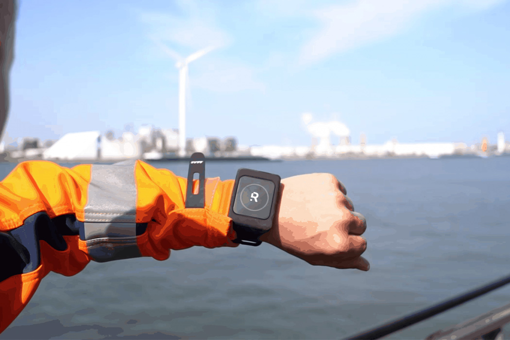 Bracelet，COVID-19，security，location，