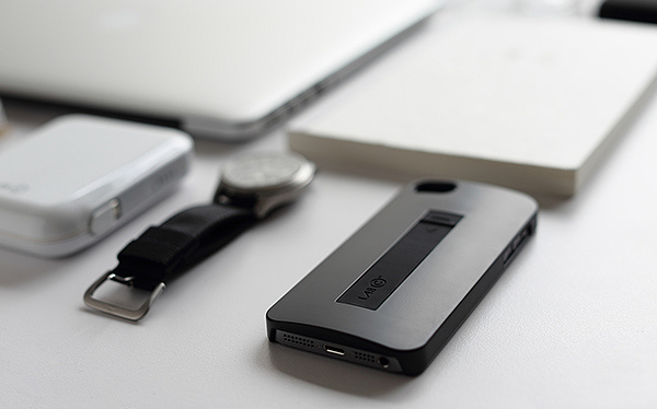 Mobile phone shell，Charging line，originality，Design，Portable，