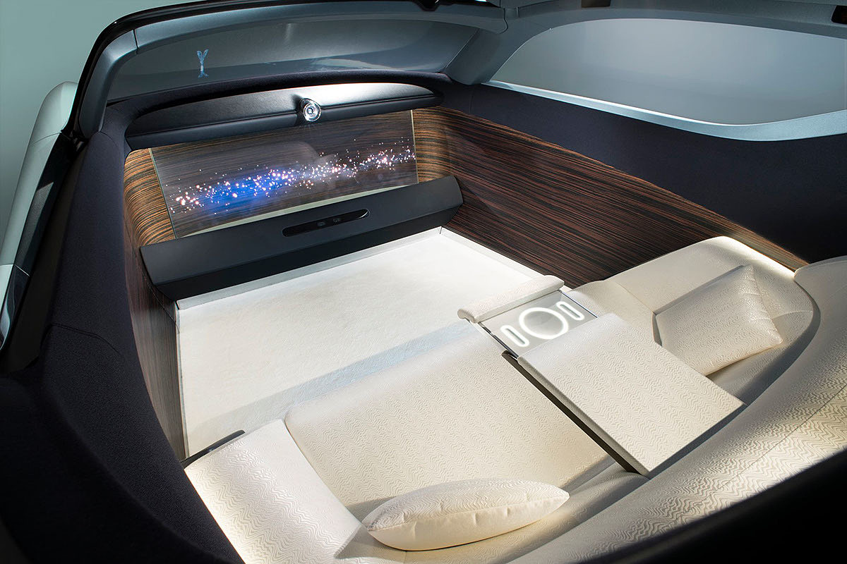 Luxury car，vehicle，industrial design，mapping，product design，comfortable，