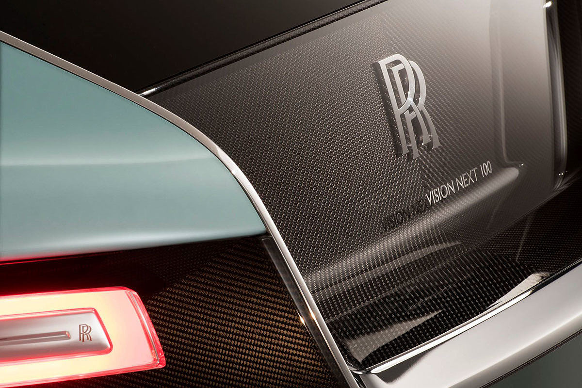 Luxury car，vehicle，industrial design，mapping，product design，comfortable，