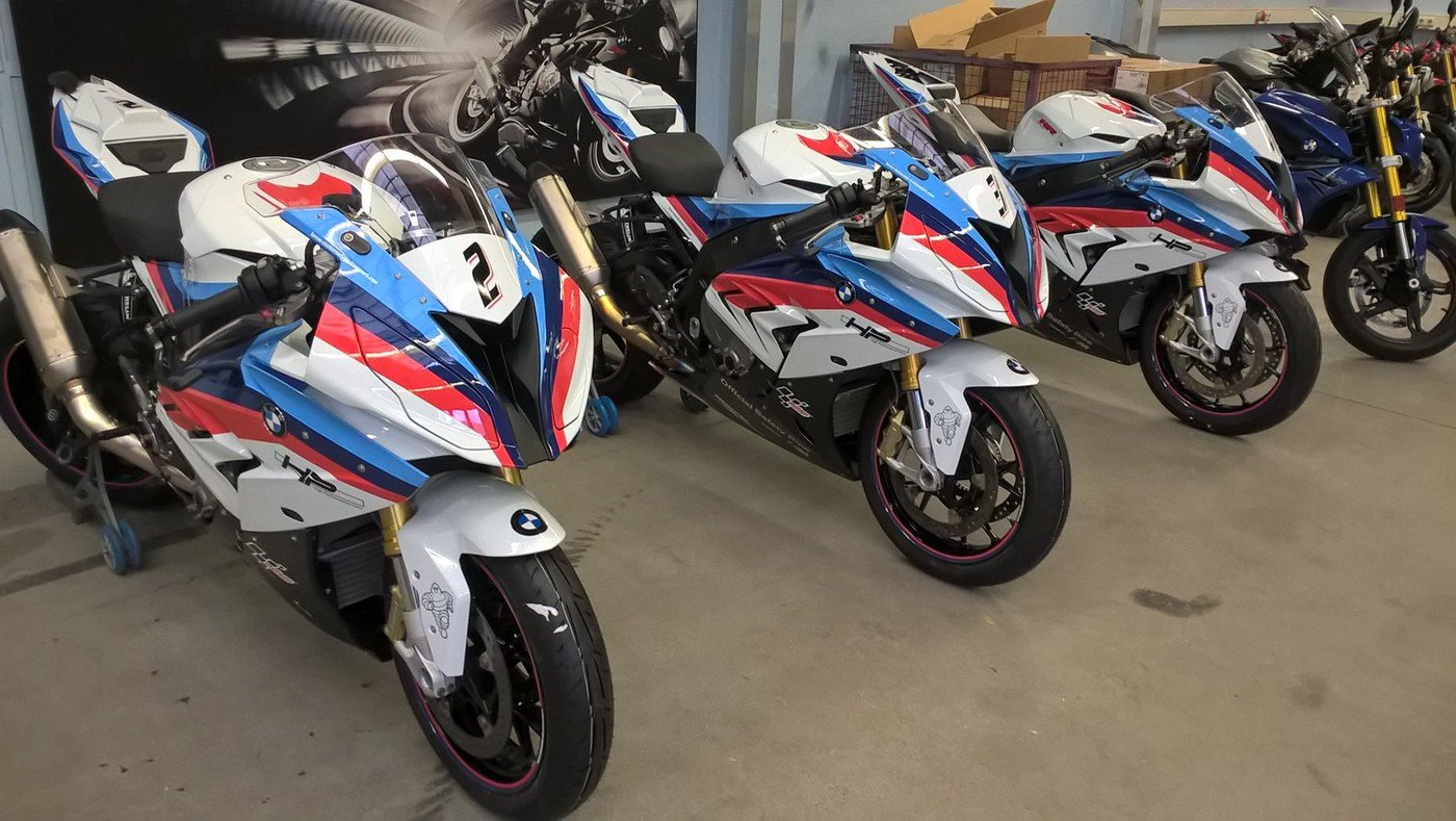 industrial design，Intelligent technology，Cool look，conceptual design，Motorcycle design，