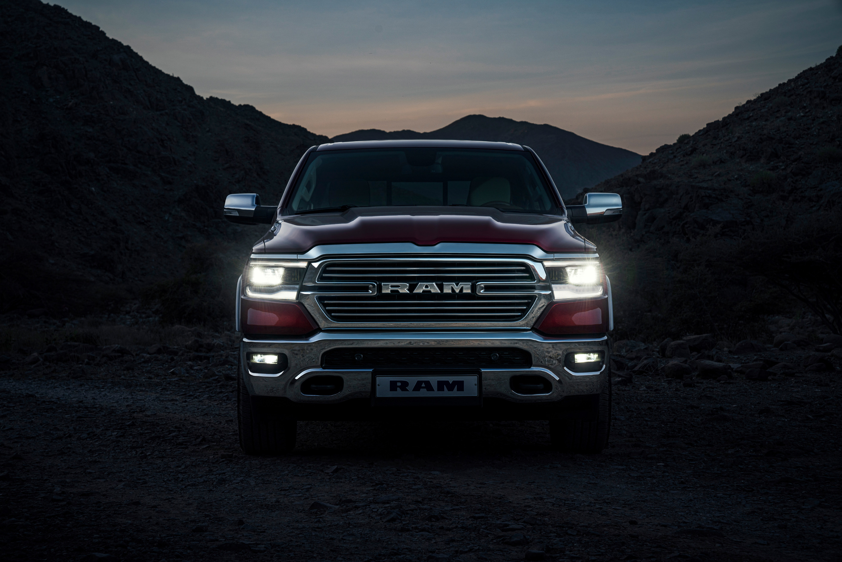 ram 1500 laramie 皮卡摄影美图