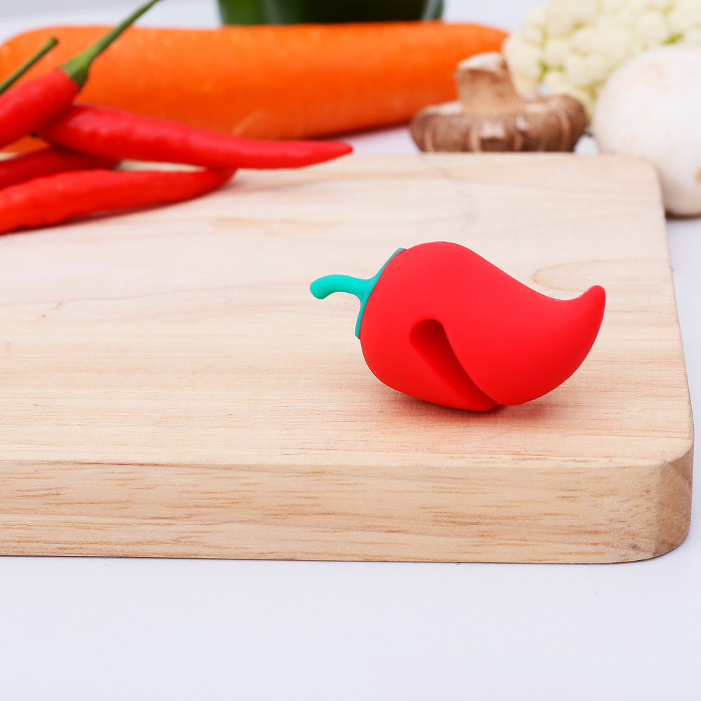 Pepper overflow prevention，Chicken leg anti overflow，Carrot anti overflow，Silicone pot cover anti overflow device，Kitchen utility gadgets，