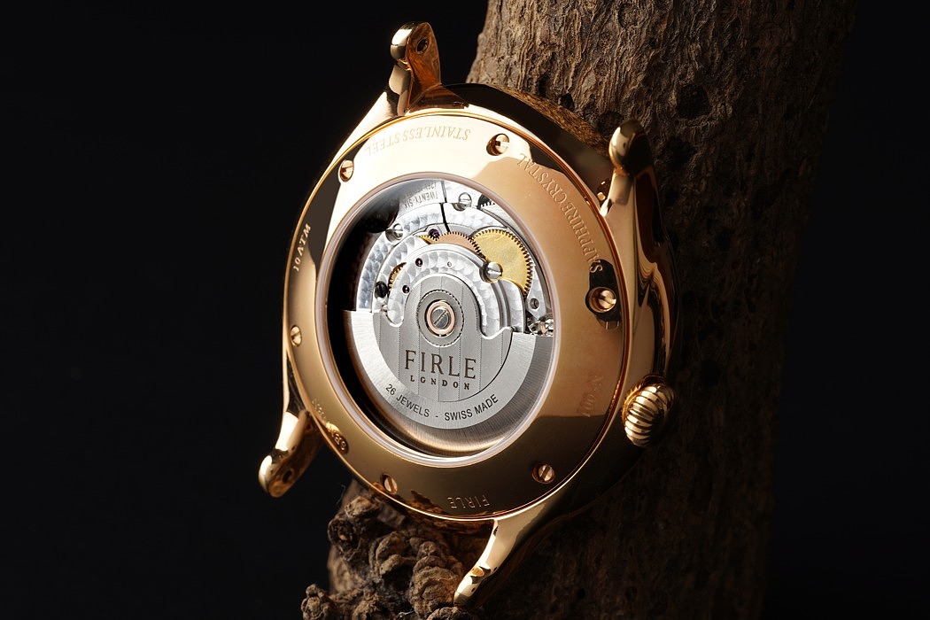 Wrist watch，Mechanics，Crystal glass，Leatherwear，