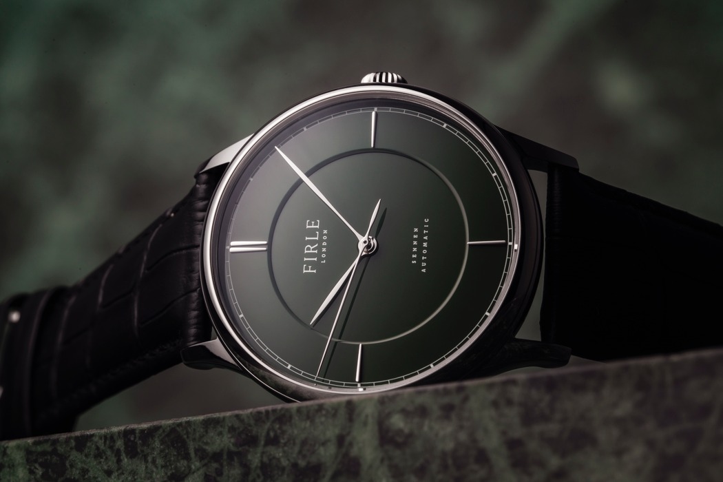 Wrist watch，Mechanics，Crystal glass，Leatherwear，