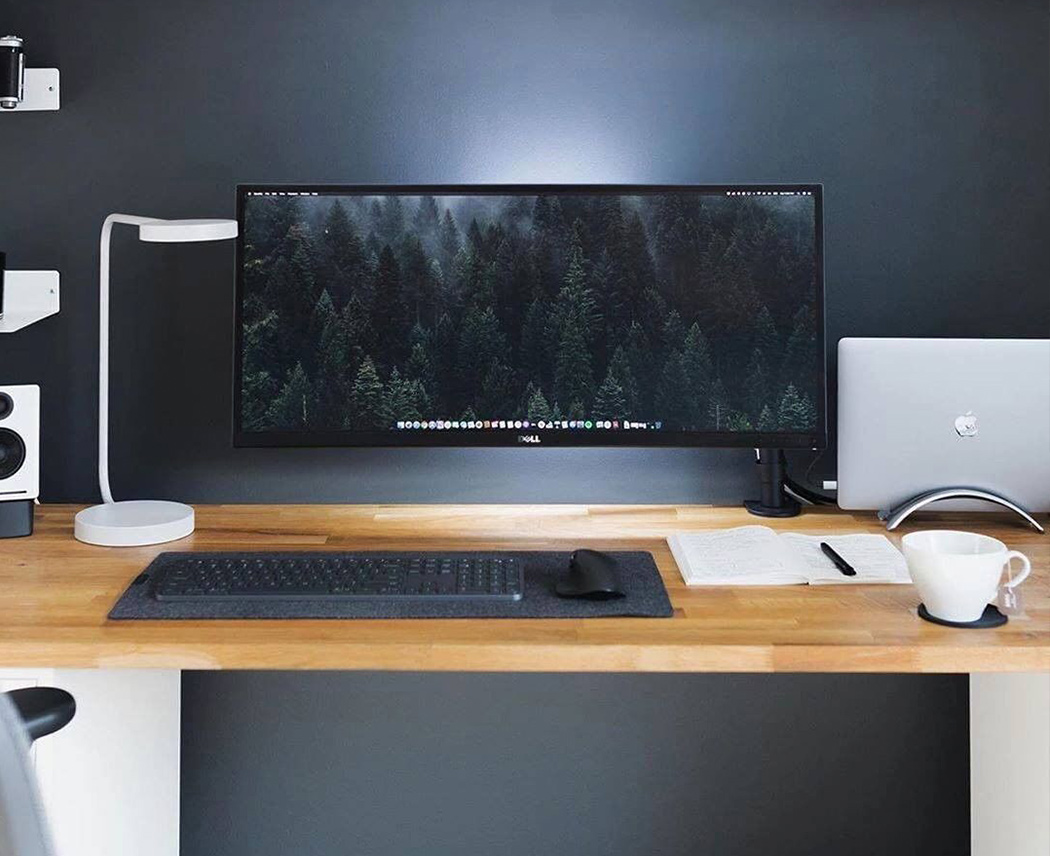 desk，black，woodiness，