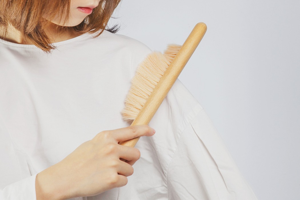 Coat rack，Boar hair，Log color，Log material，Portable design，