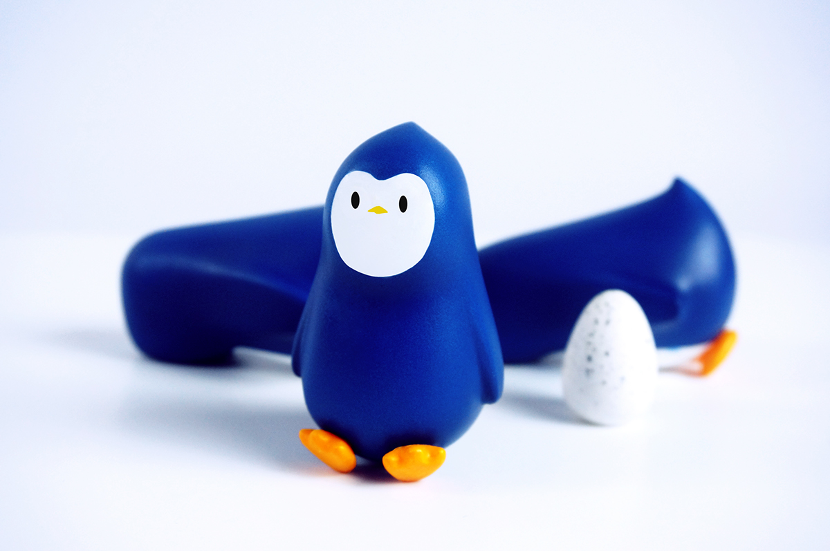 Toys，blue，penguin，