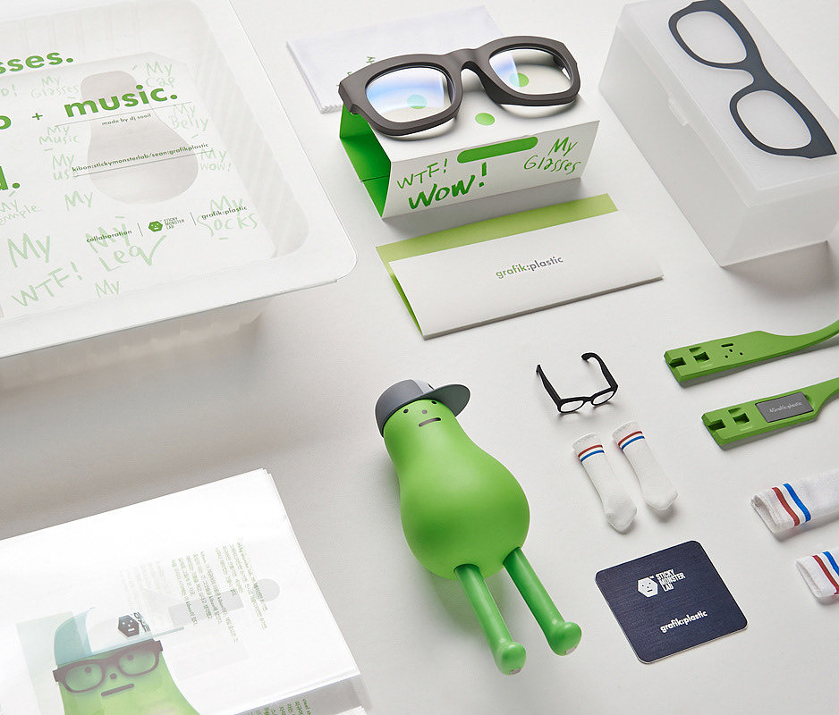 glasses，green，STICKY MONSTER LAB，Toys，Glasses frame，Socks，GRAPHICS，