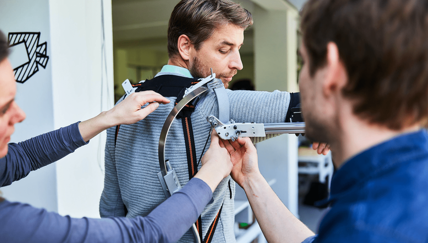 Exoskeleton，alleviate excessive burden，Ergonomics，wearable devices ，