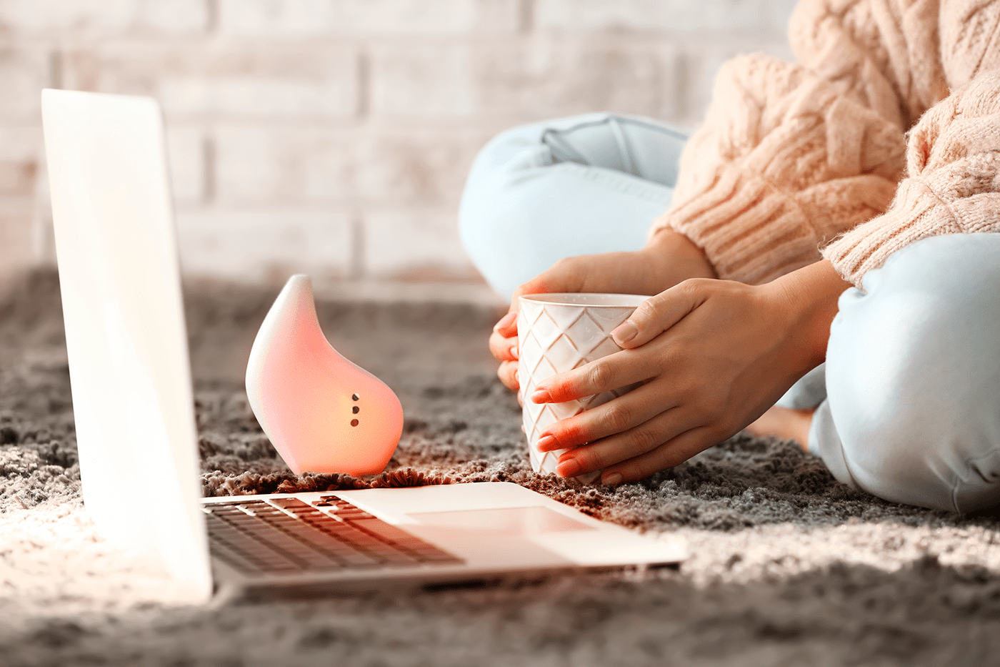 fireplace，Portable，Small，science and technology，user friendly design，Hand warmer，