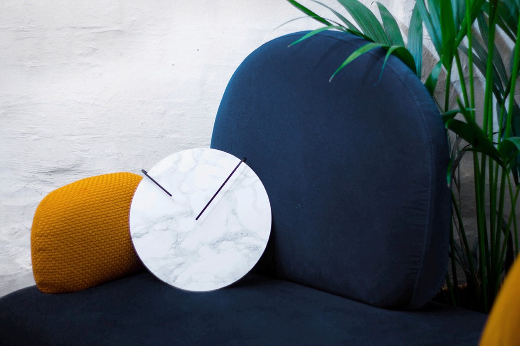 DISPLAY，Clock，Marbling，