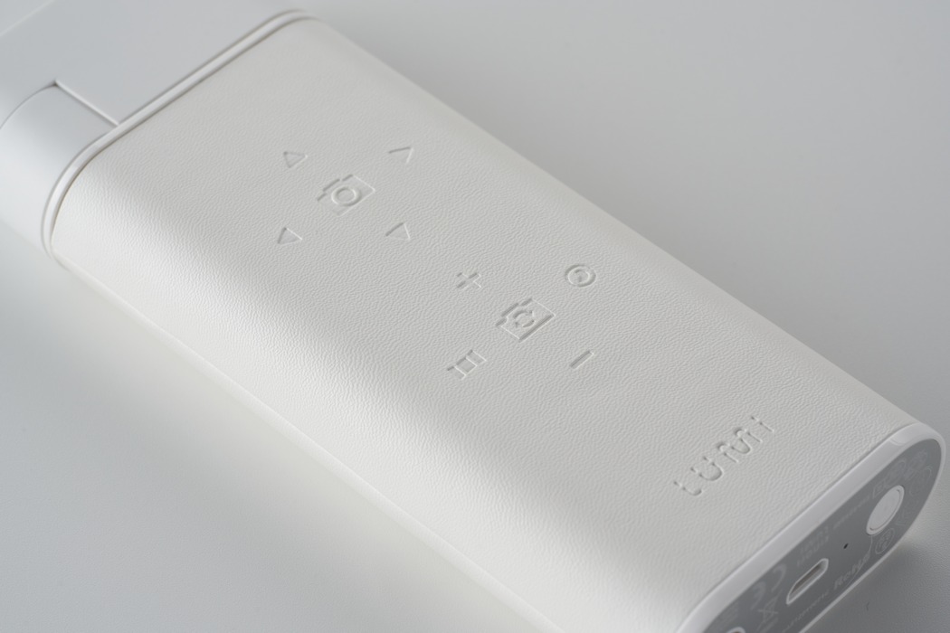 ELFI LUMI，selfie stick，science and technology，fold，