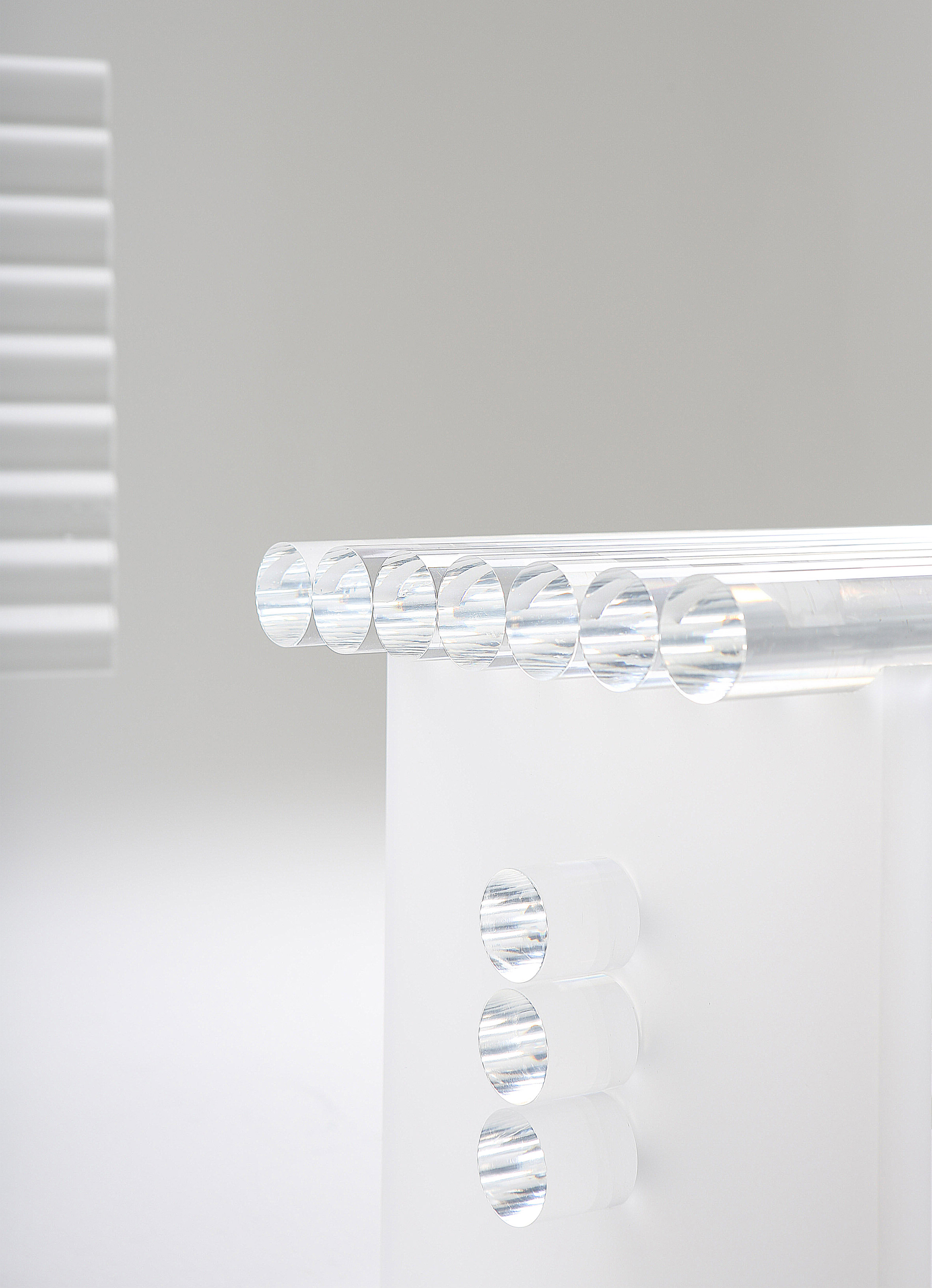 Side table，chair，a partition，Acrylic，stainless steel，