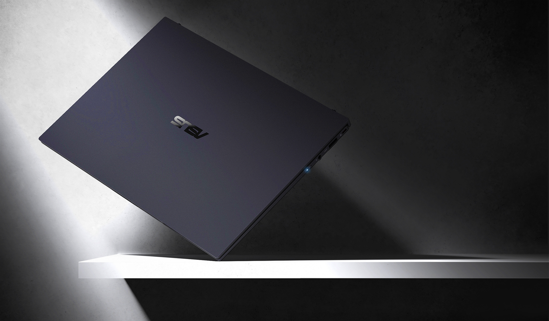 ASUS ExpertBook B9，ASUS，Red dot award，the Red Dot Award，Pen electricity，