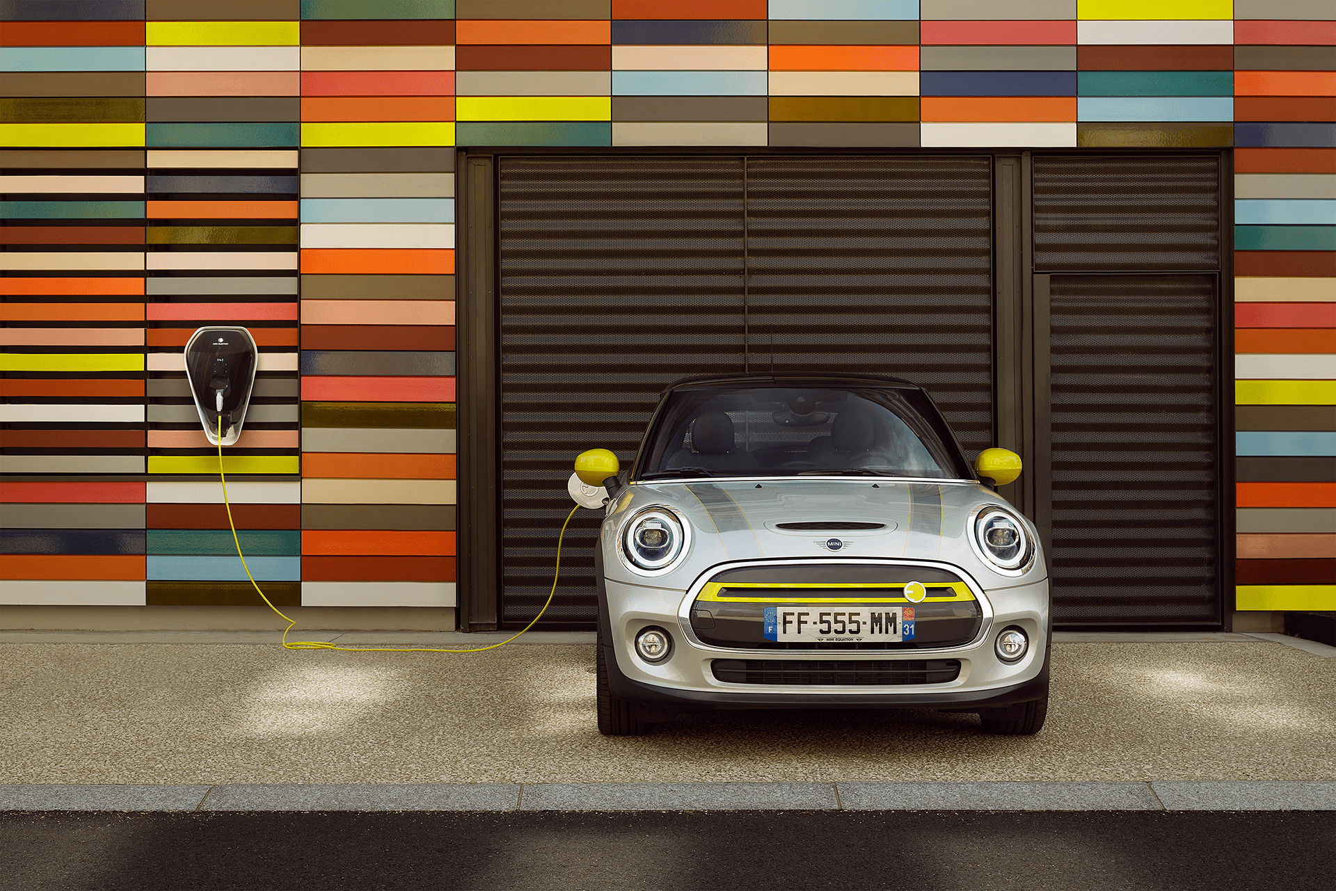 Electric vehicle，automobile，environment protection，energy conservation，white，