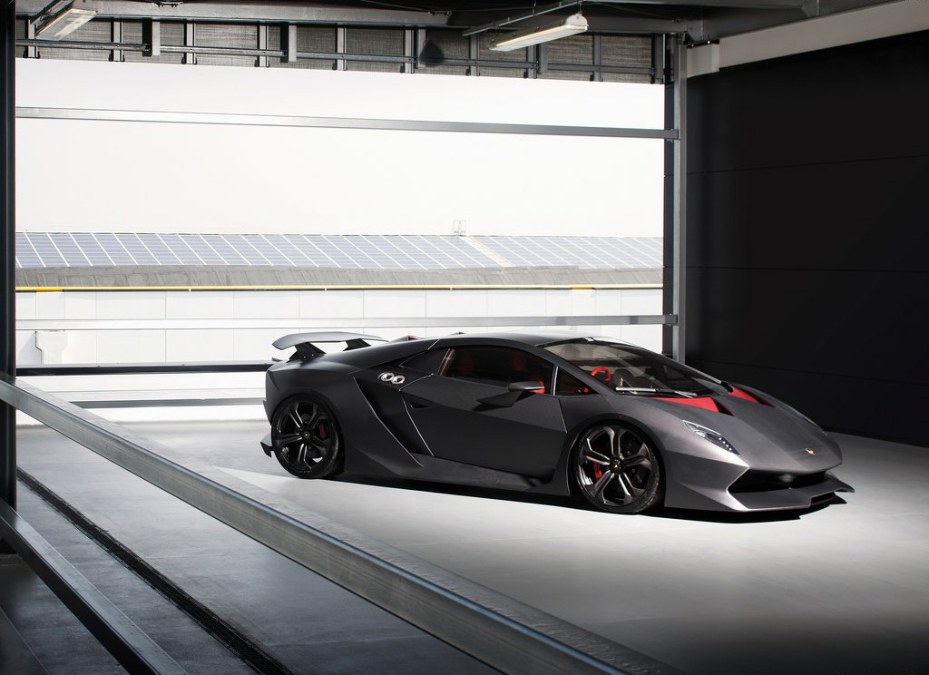 conceptual design，product design，industrial design，vehicle，Sports car，