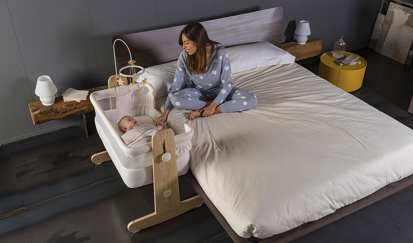 Baby bed，wooden ，beautiful，security，