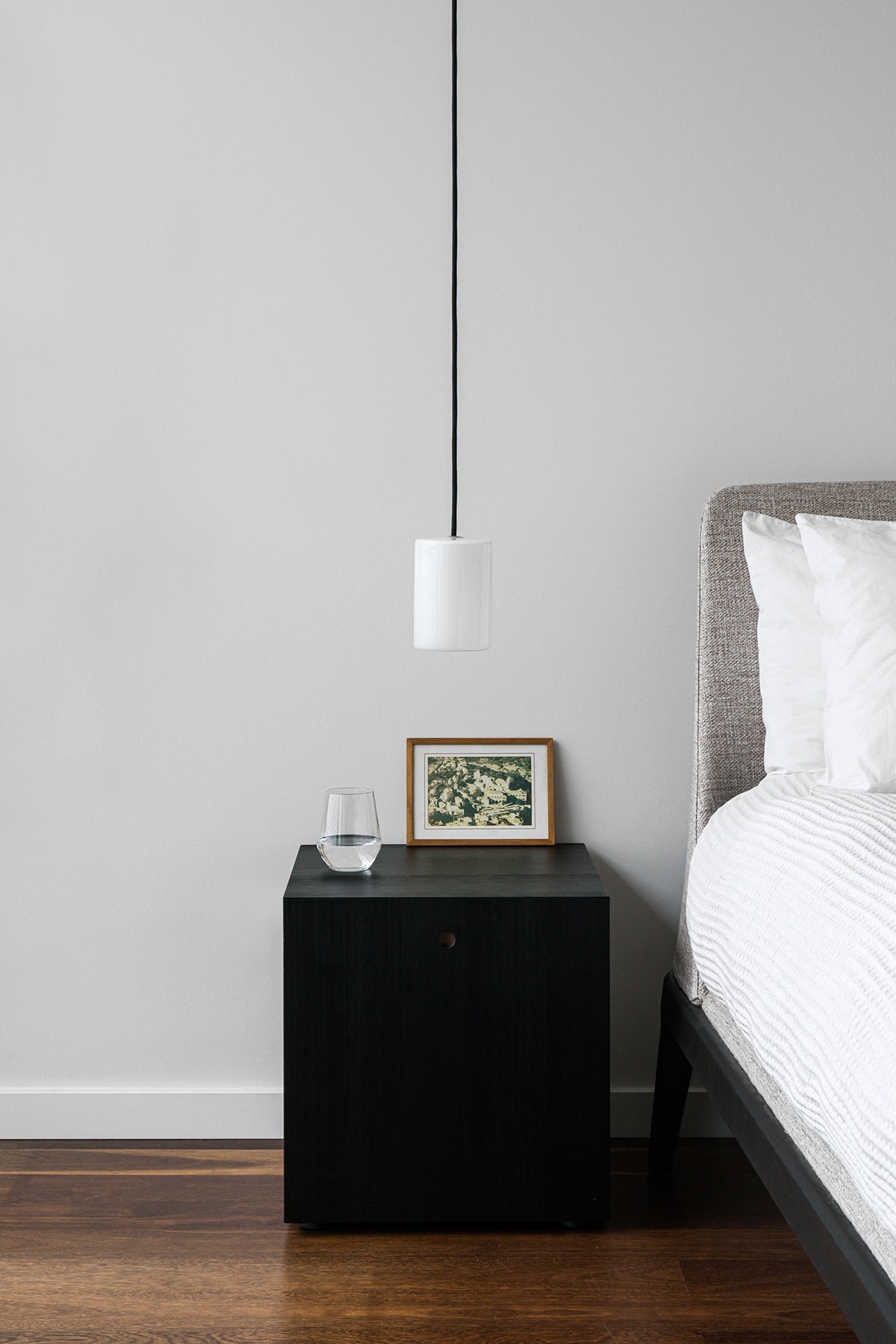 lighting，lamps and lanterns，bulb，