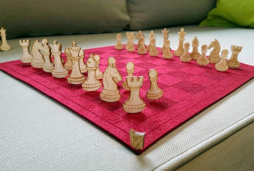 FELT+PIN CHESS，Felt + needle chess，Thick felt fabric，