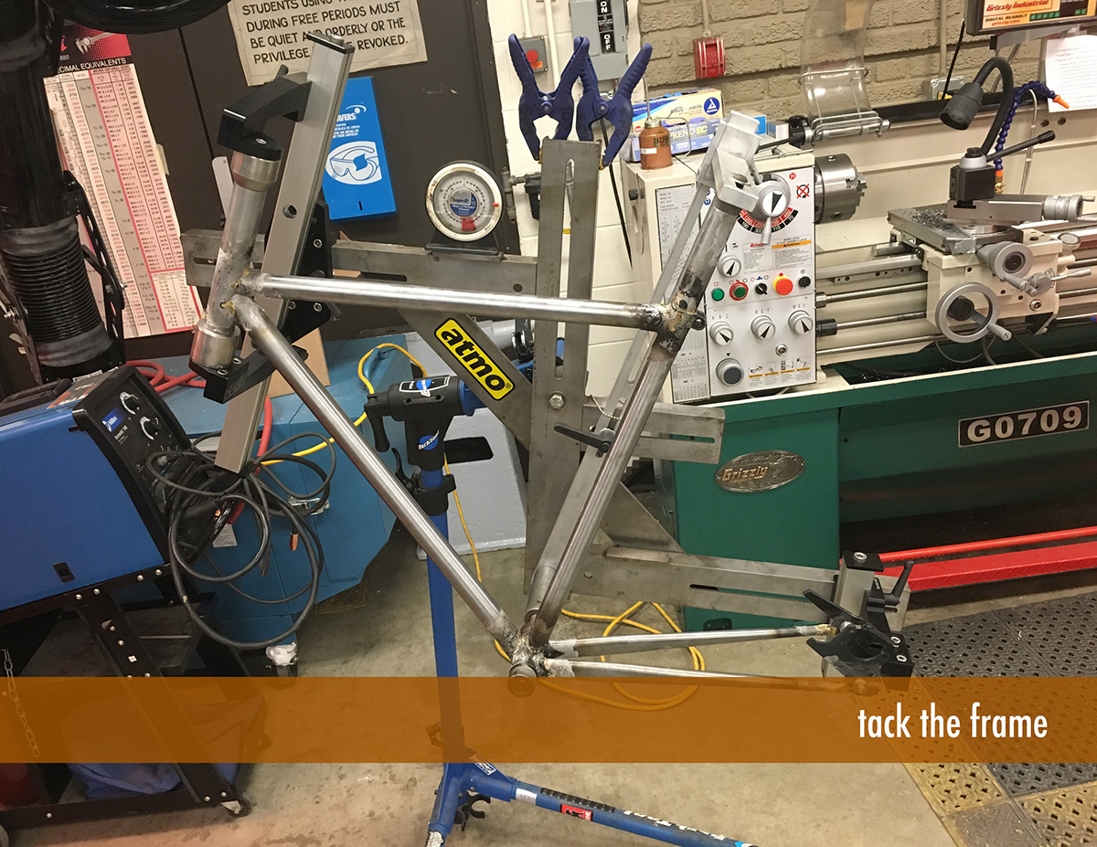 Hand drawn，originality，industrial design，vehicle，Mechanics，convenient，