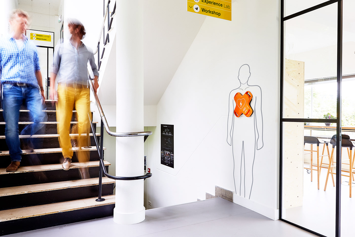 First aid for cardiac resuscitation，