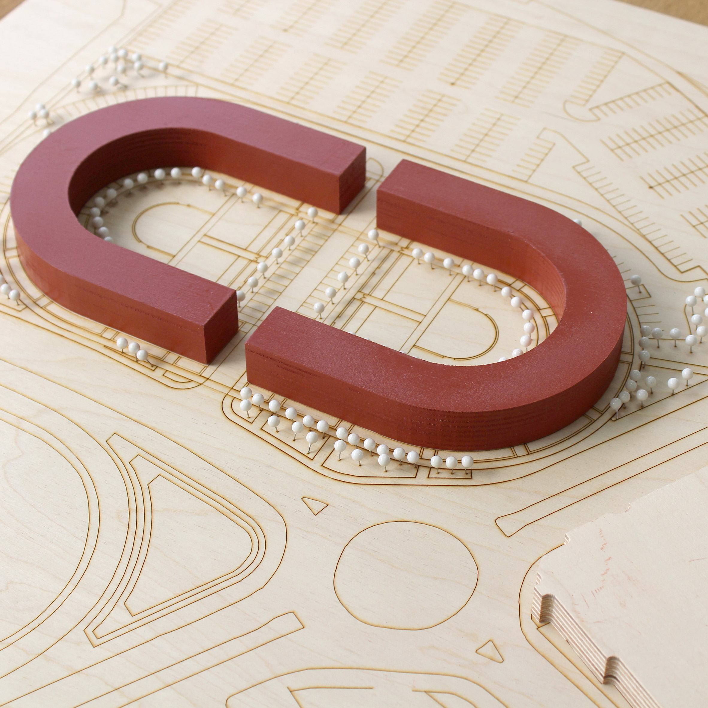 house，apartment，red brick，unique，