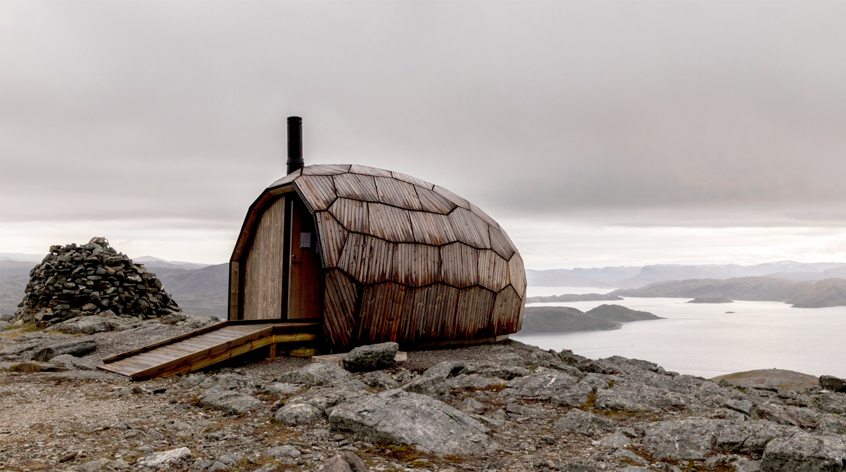 Storfjelit, Norway，Walden ，Honeycomb structure wooden house，on foot，