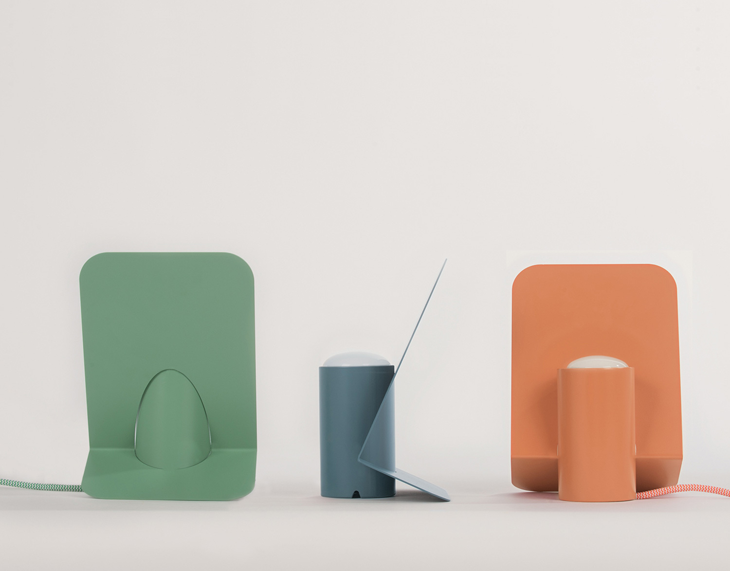 Simplicity，Adjustable，Table lamp design，product design，industrial design，