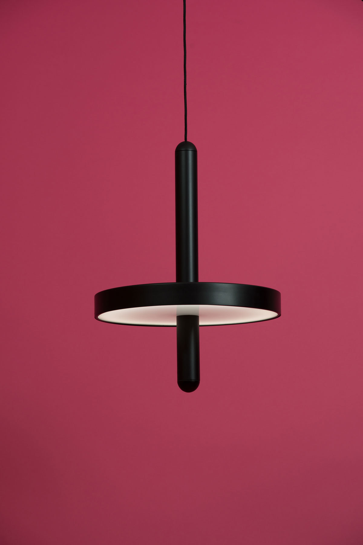 Simplicity，a chandelier，product design，Energy conservation and environmental protection，