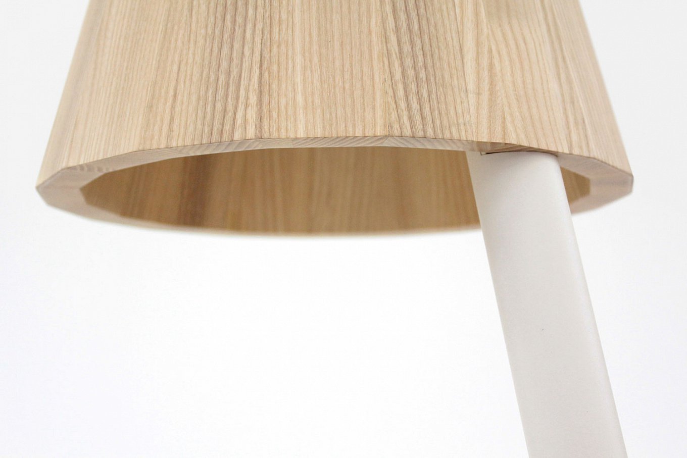 Simplicity，Desk lamp，use，Creative design，