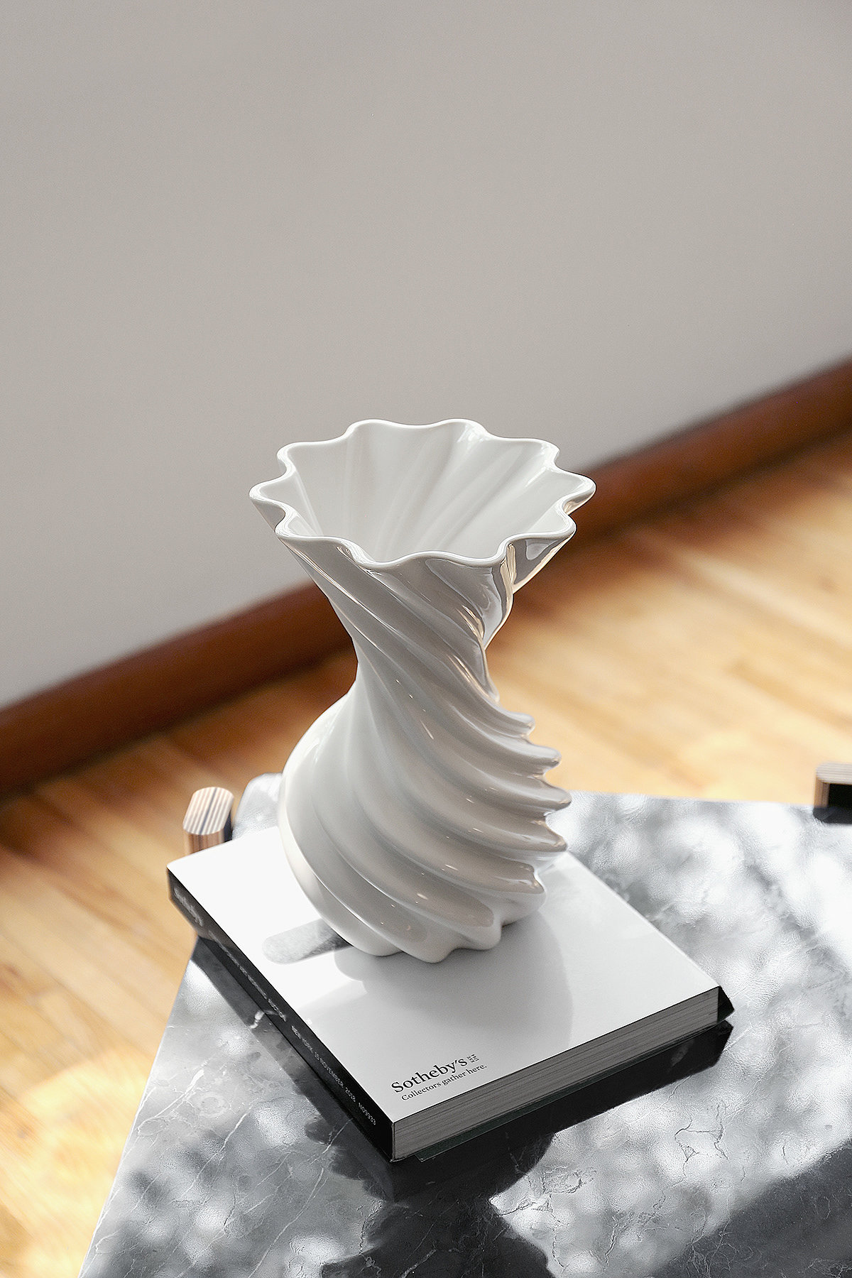 Home design，vase，brand，