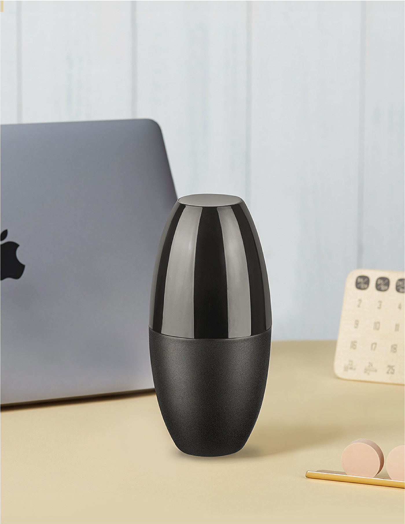 Original product design，Compact and portable，Fashion color contrast，vacuum cup，Zhe pin，