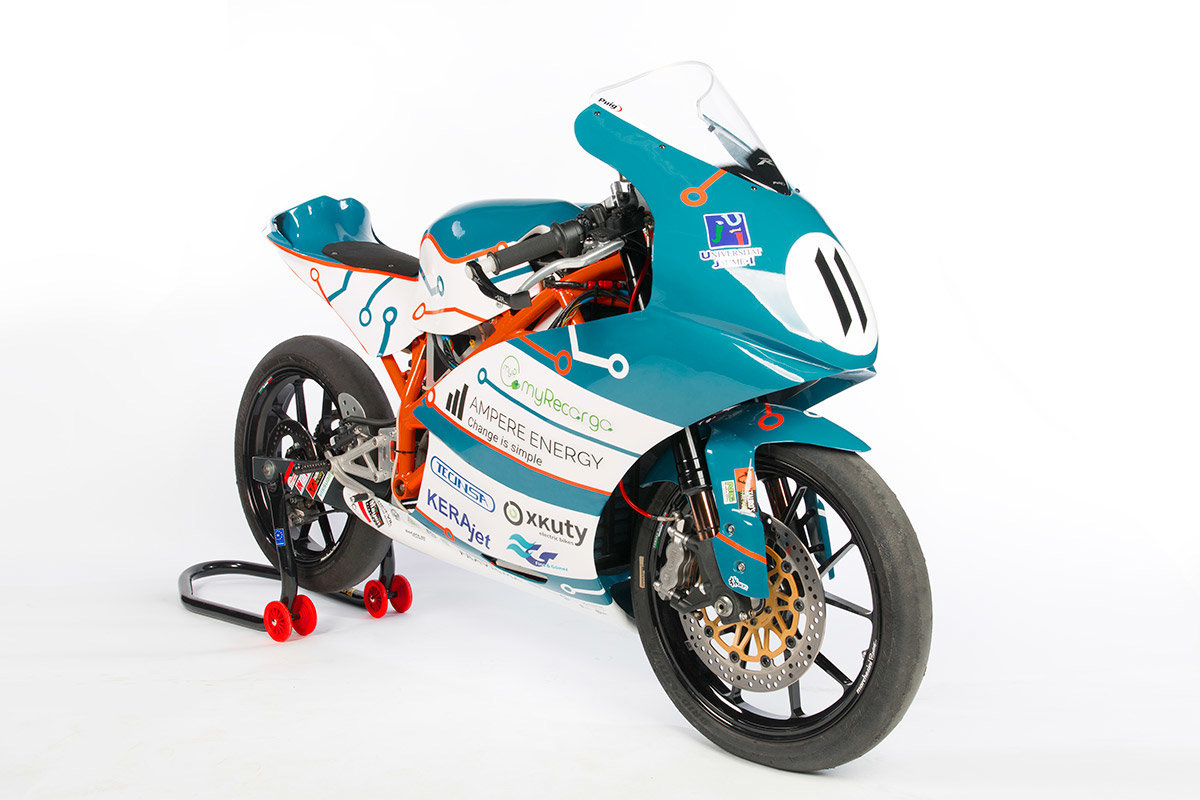 industrial design，Intelligent technology，vehicle，conceptual design，