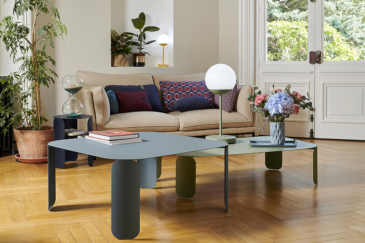 Table，chair，Aluminium，outdoors，Simplicity，