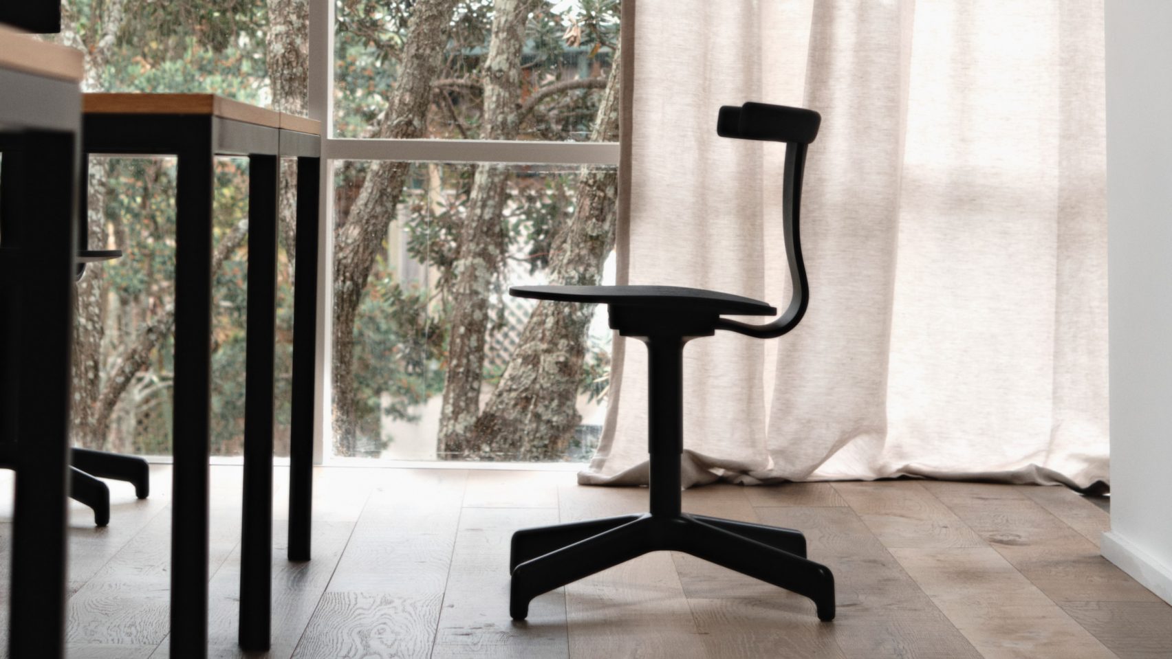 chair，oak，Swivel chair，Ergonomics，