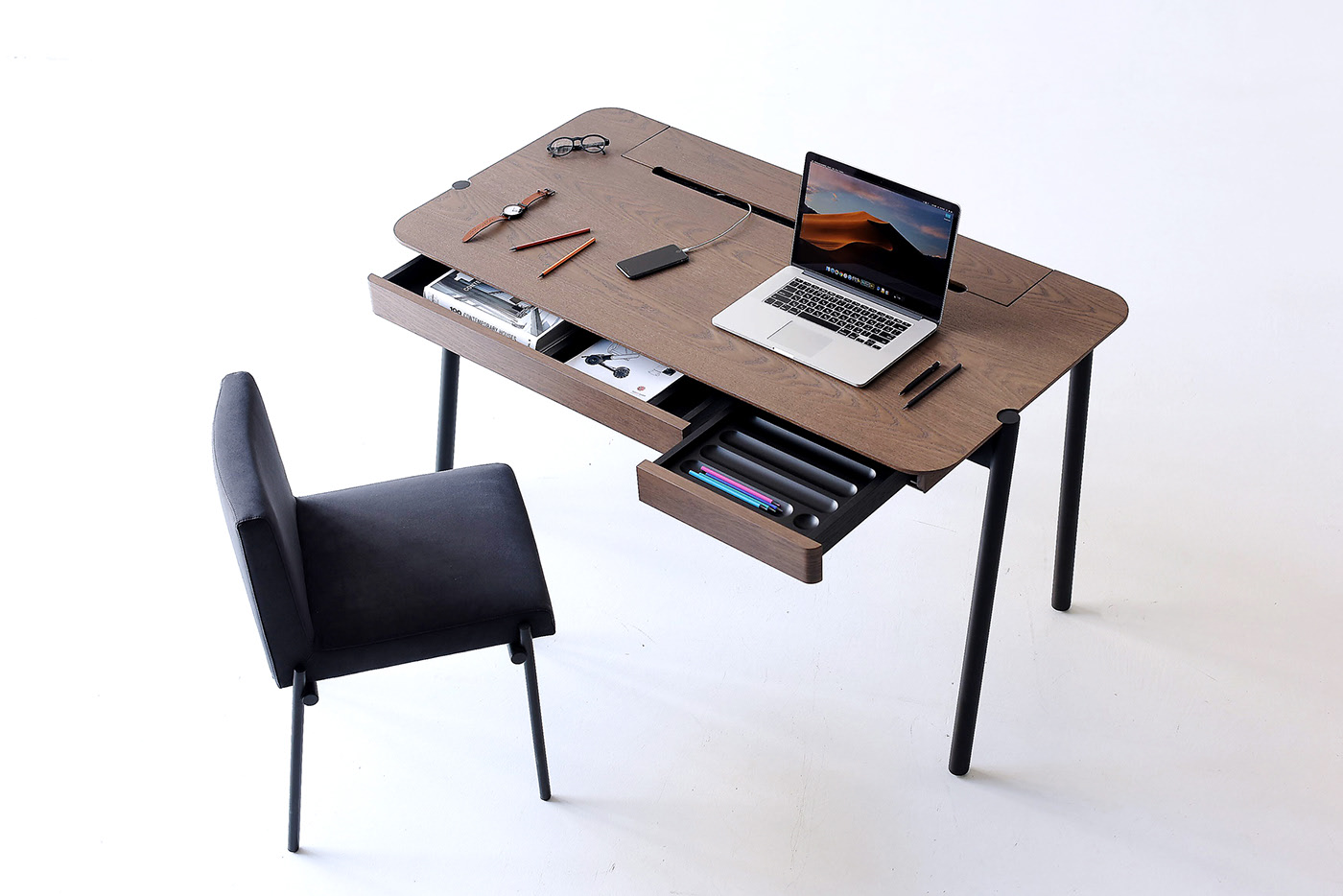 desk，fillet，wooden ，Simplicity，